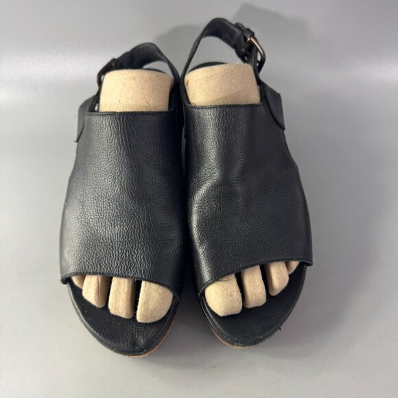 Stuart Weitzman Women's Black Slingback Leather Platform Wedge Sandals, Size 6.5 - Picture 4 of 12